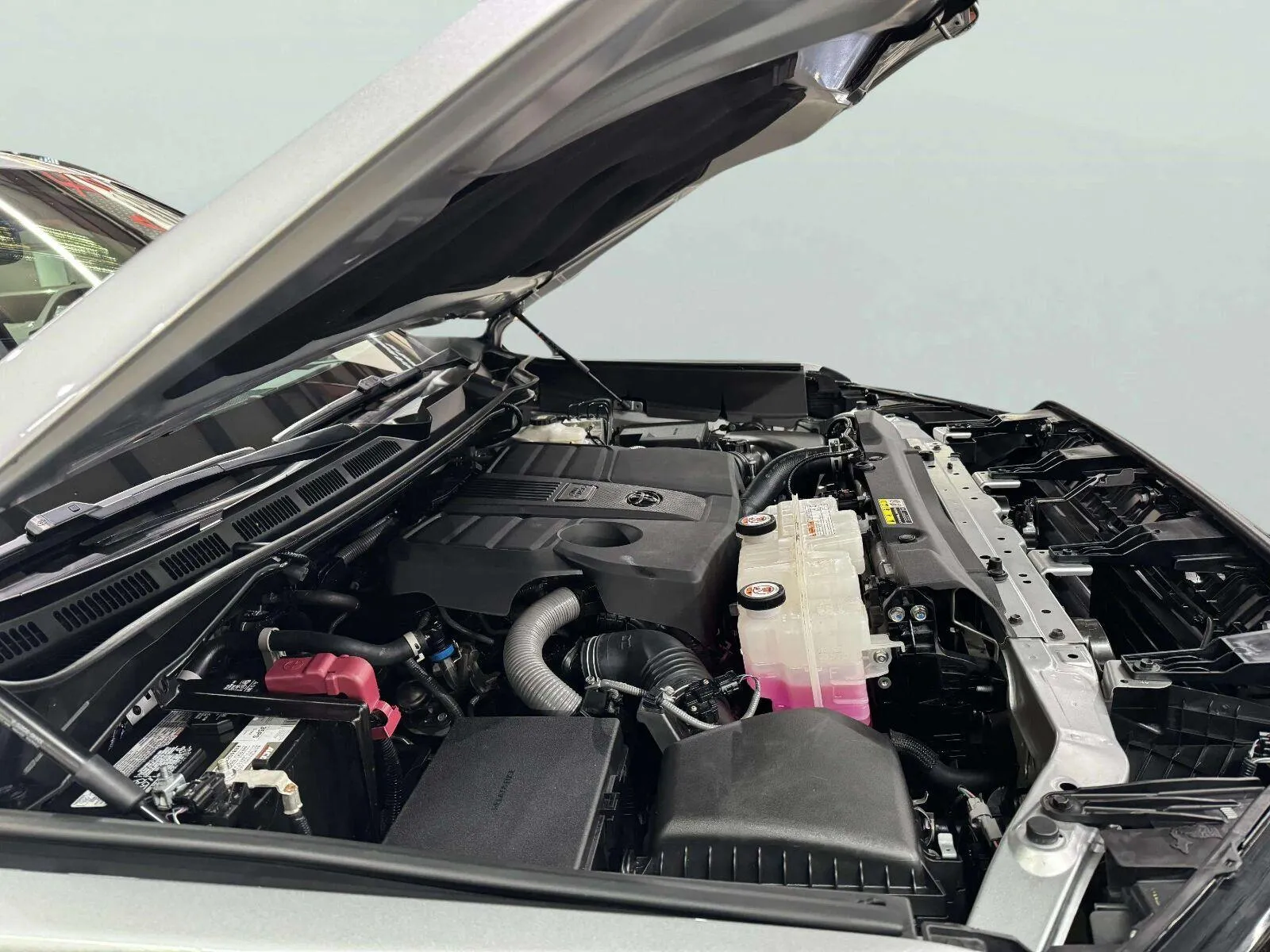 Toyota Tundra photo 16