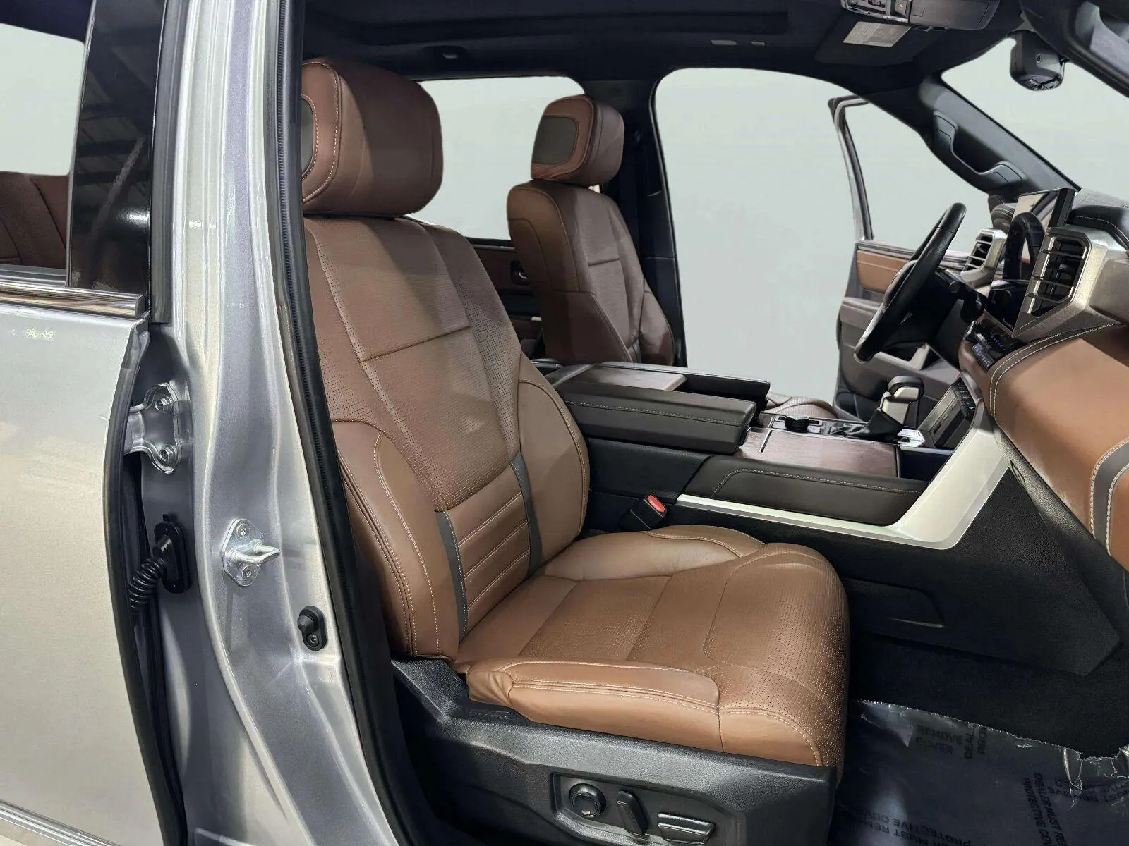Toyota Tundra photo 32