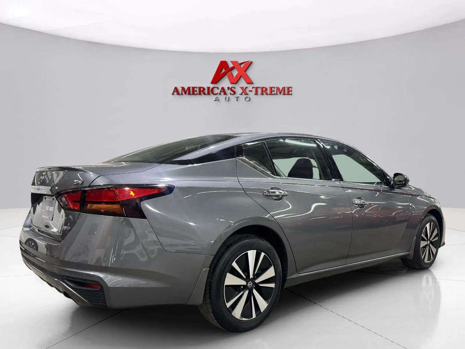 Nissan Altima photo 7