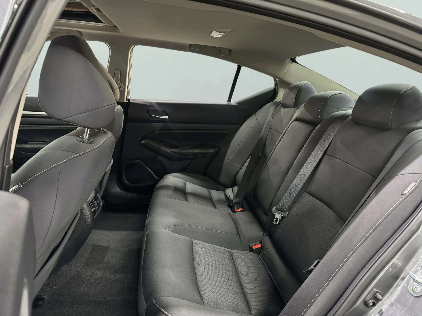 Nissan Altima photo 36