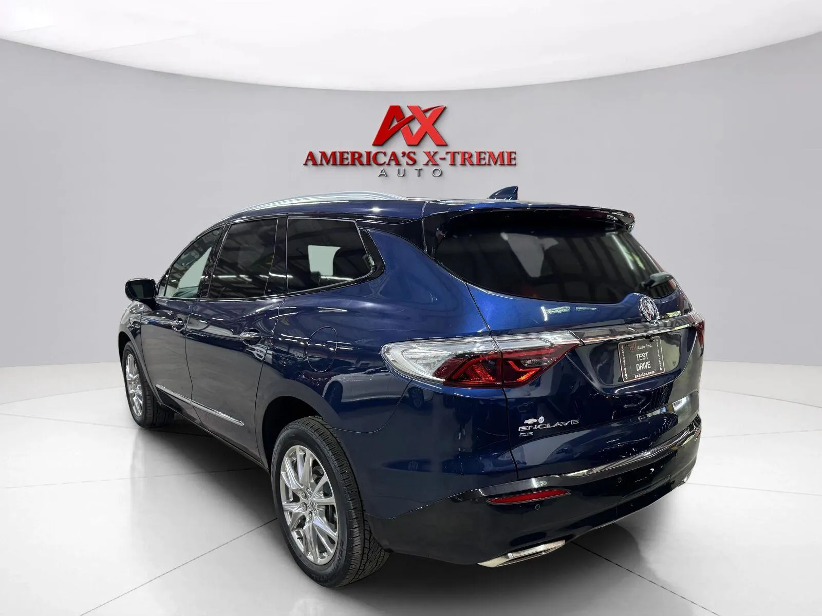 Buick Enclave photo 6