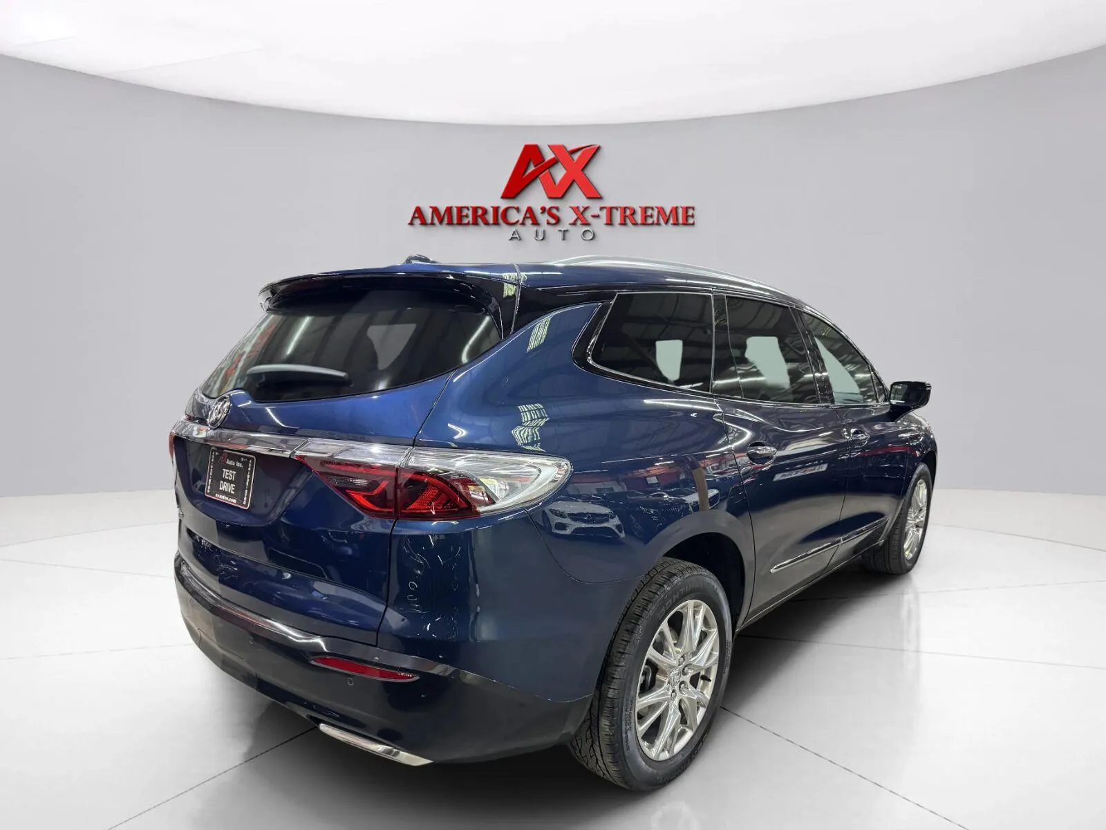 Buick Enclave photo 8