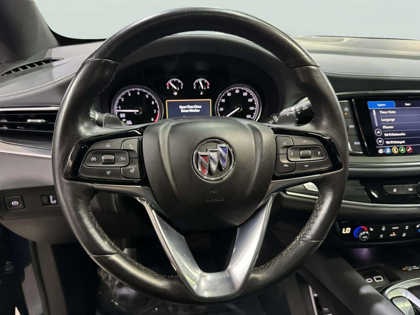 Buick Enclave photo 27