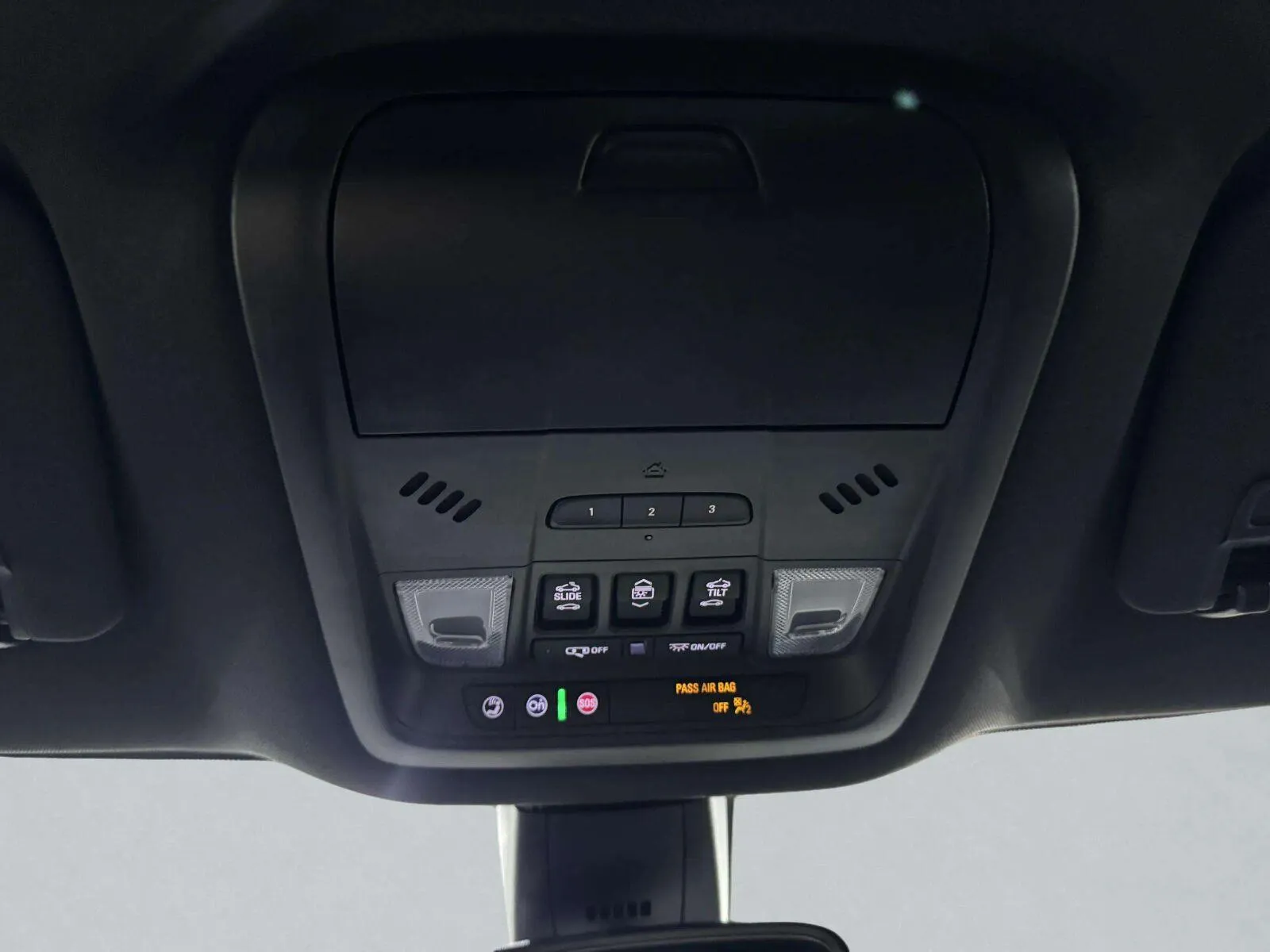 Buick Enclave photo 35