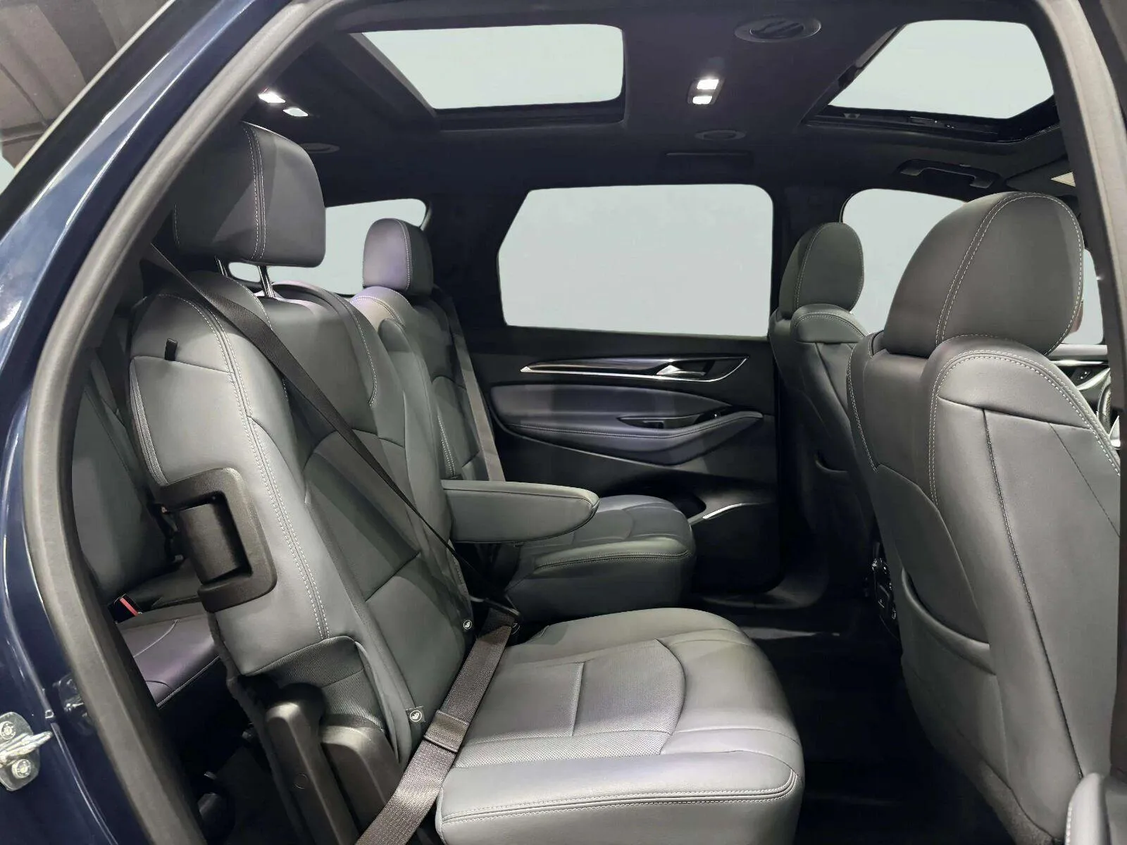 Buick Enclave photo 52