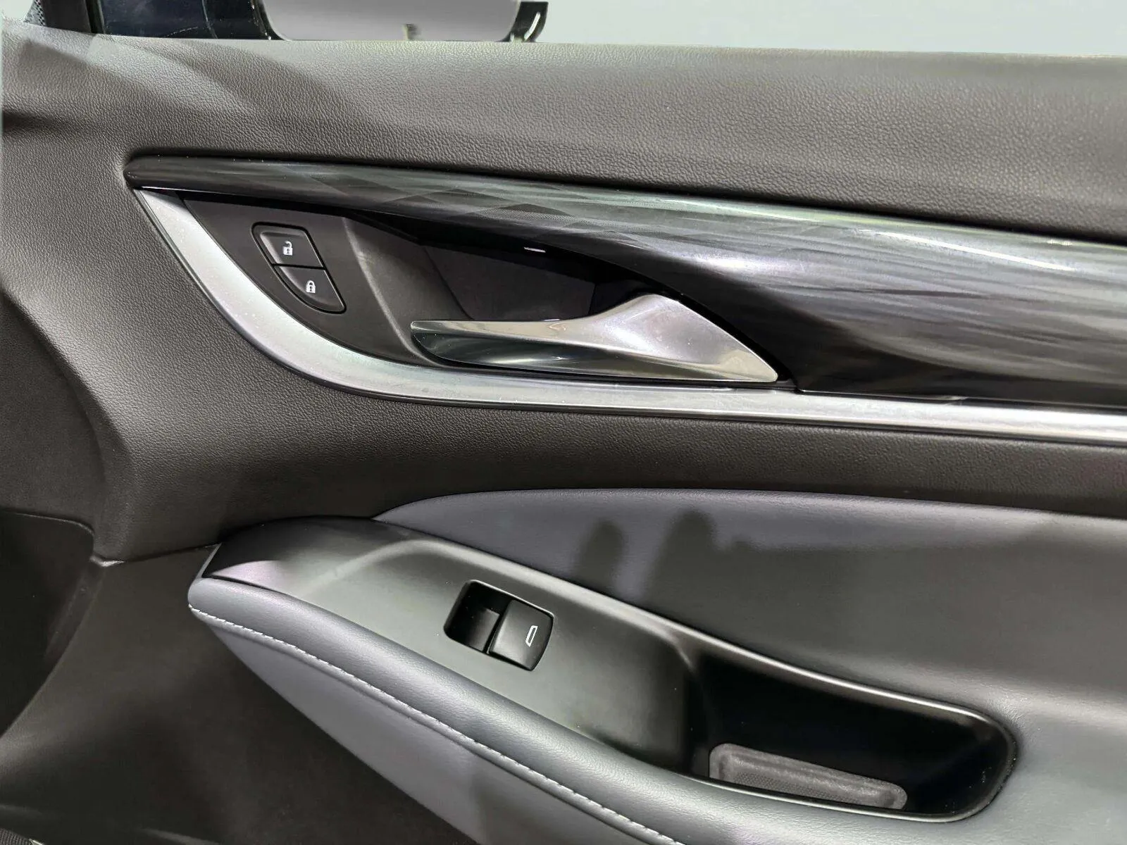 Buick Enclave photo 54