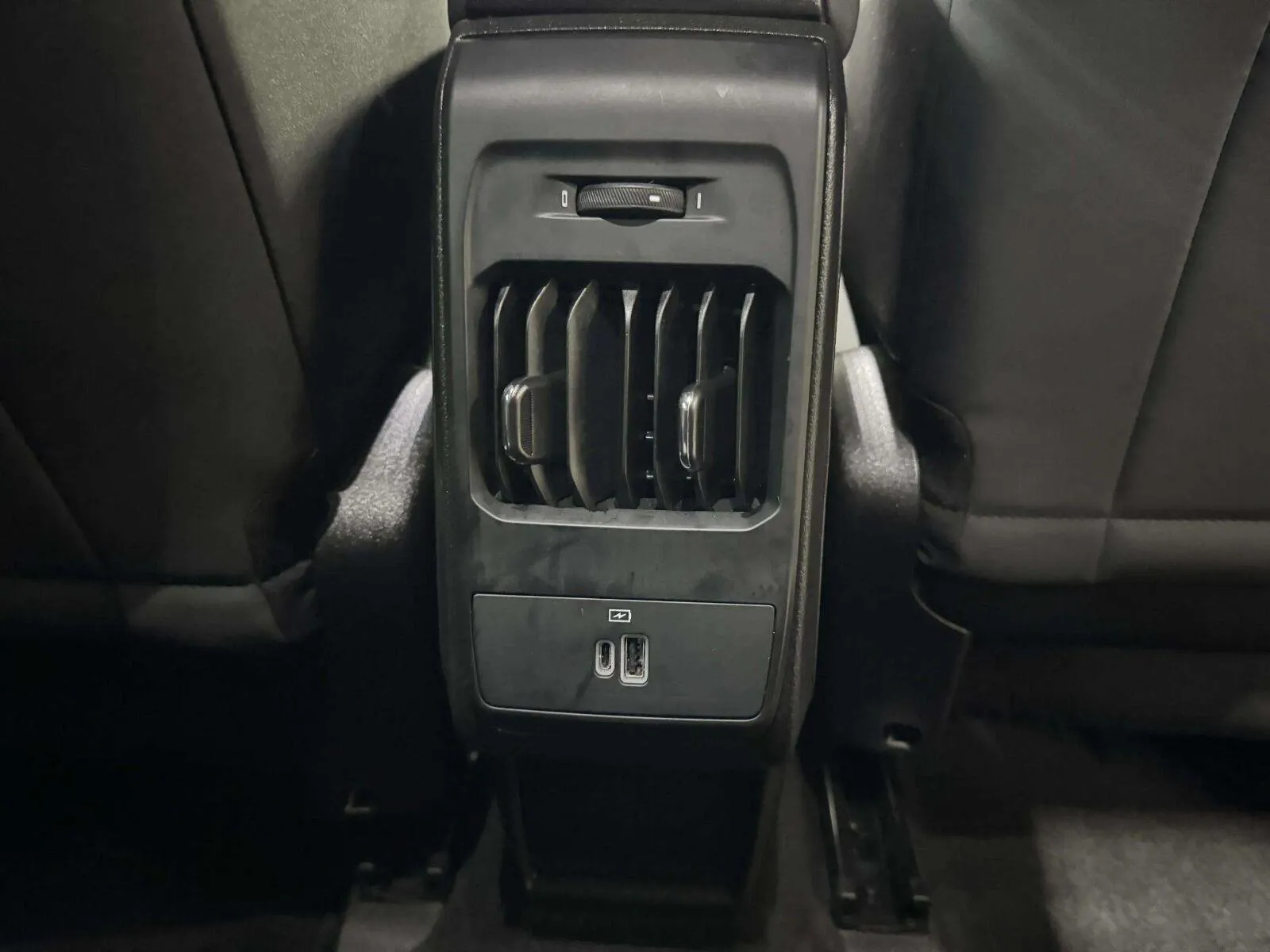 Dodge Hornet photo 47