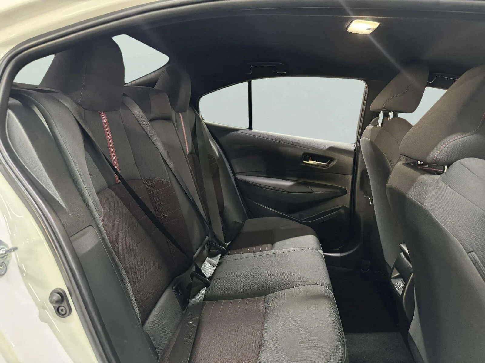 Toyota Corolla photo 35
