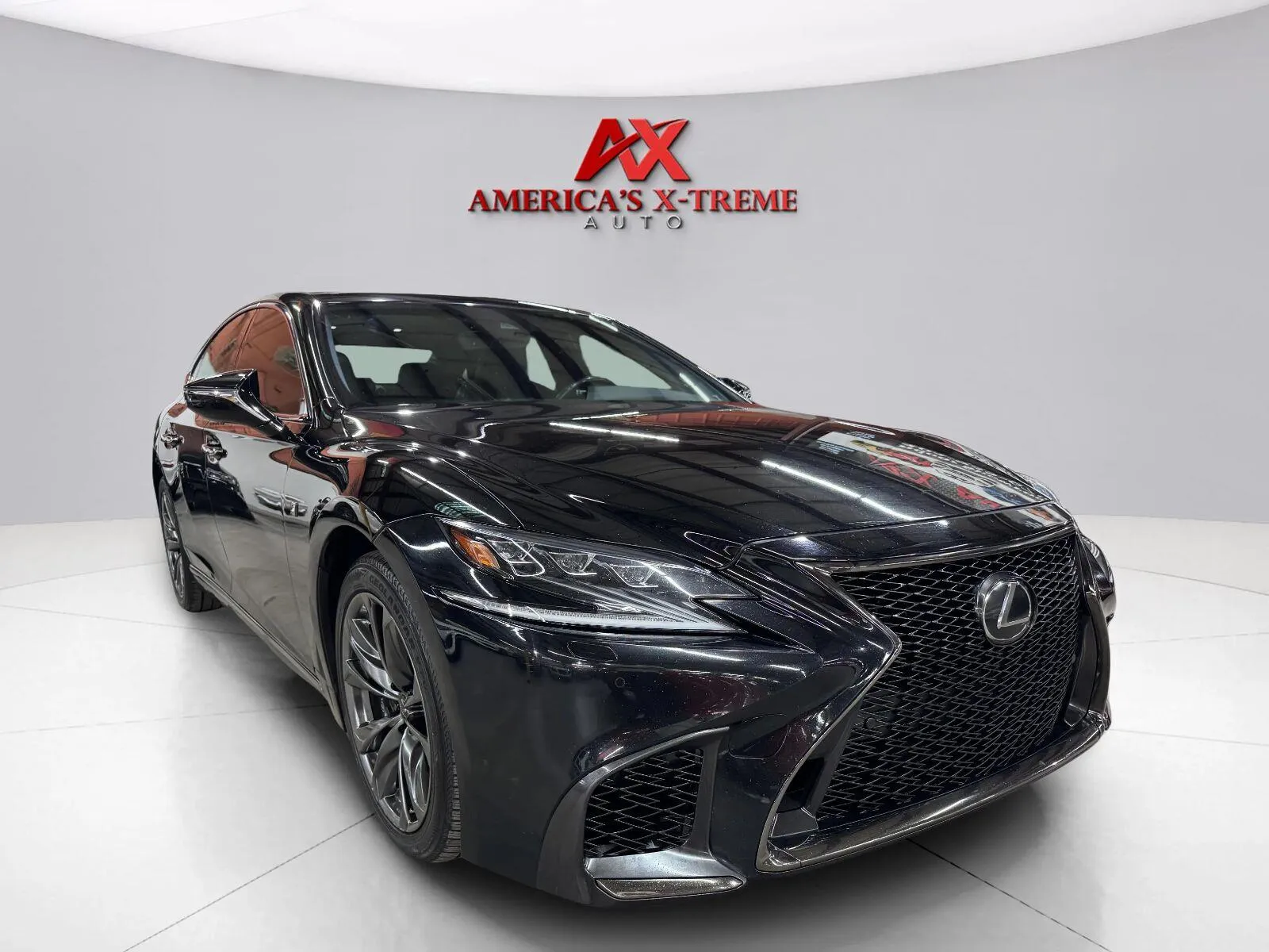 Lexus LS photo 10