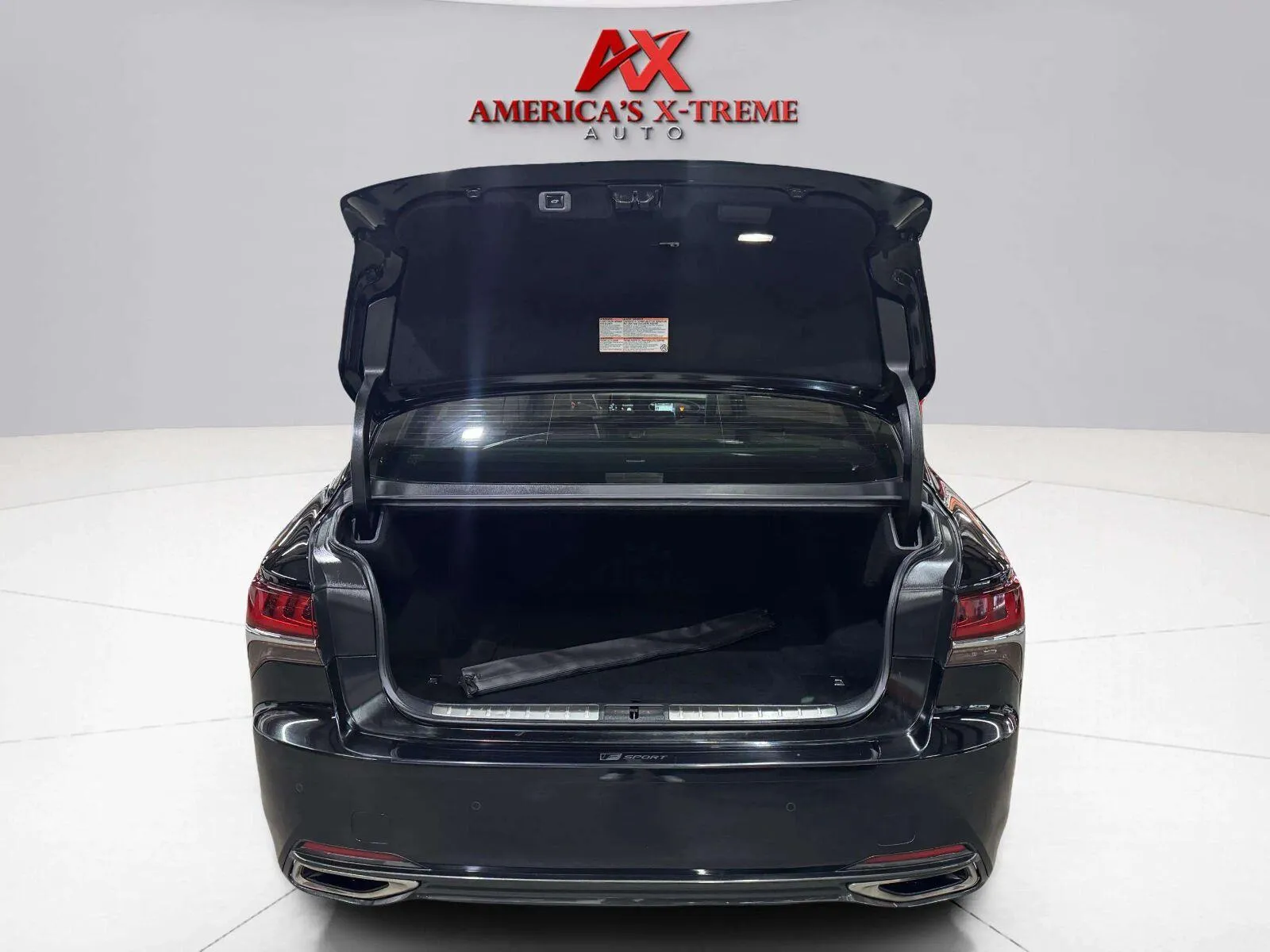 Lexus LS photo 41
