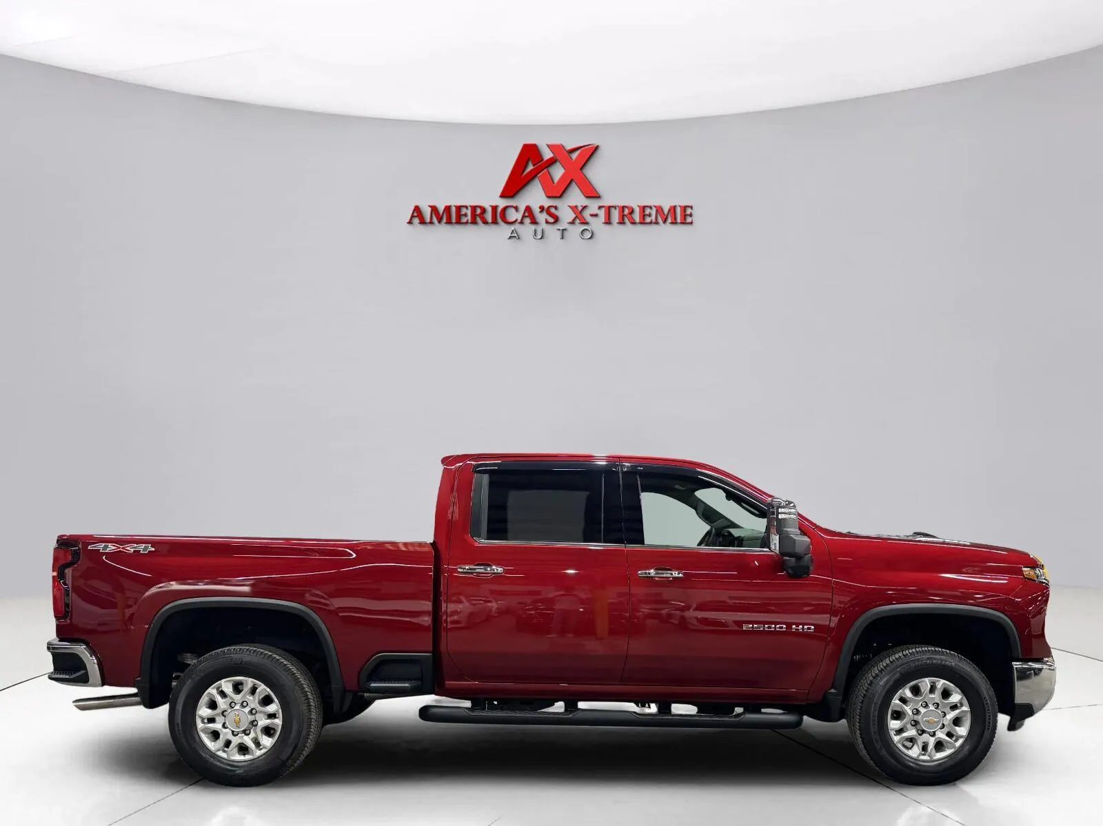 Chevrolet Silverado photo 8