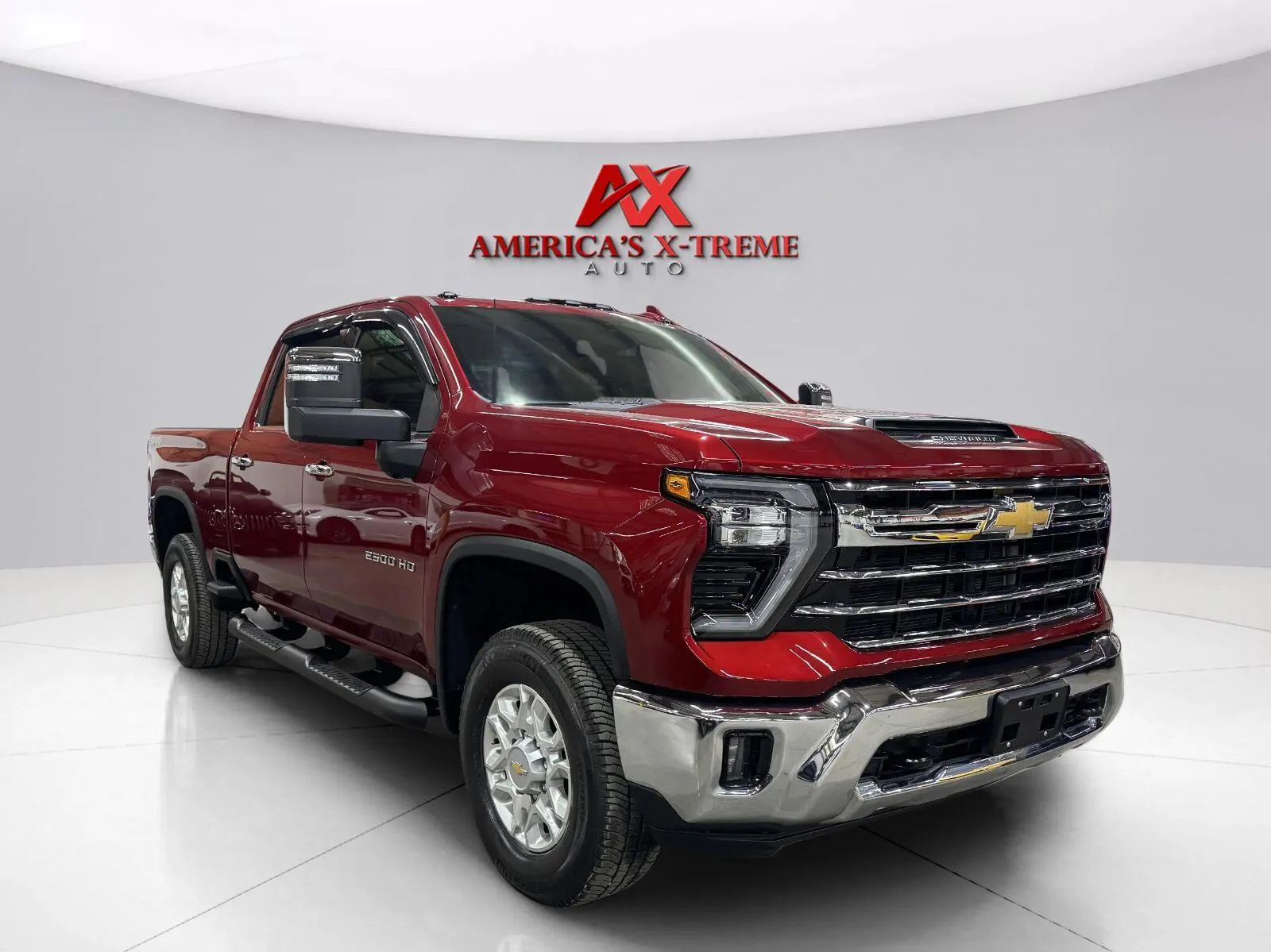 Chevrolet Silverado photo 9
