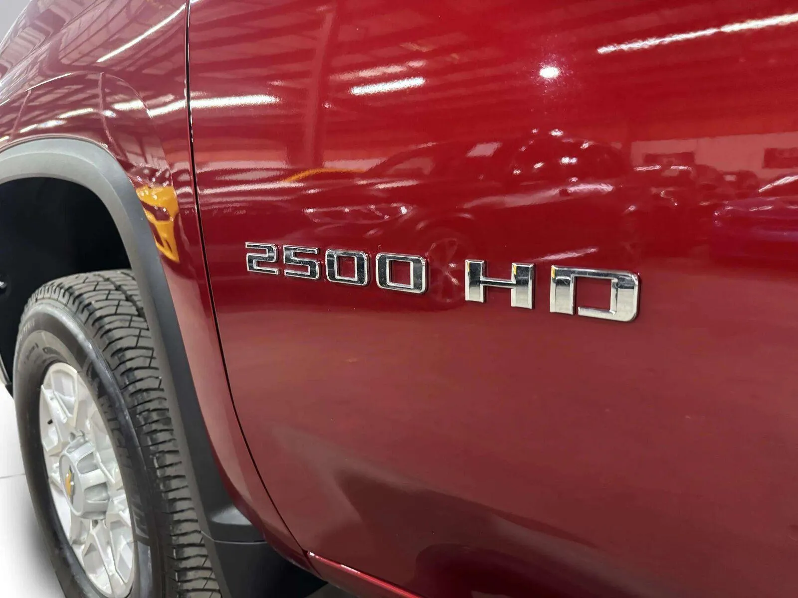 Chevrolet Silverado photo 17