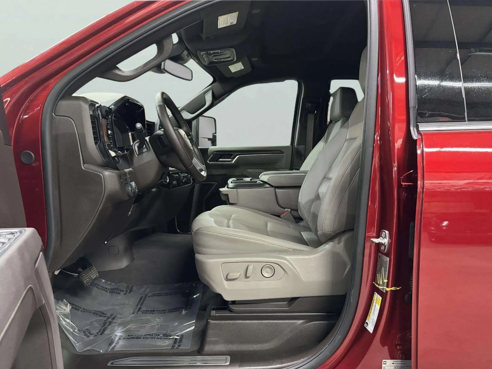 Chevrolet Silverado photo 23