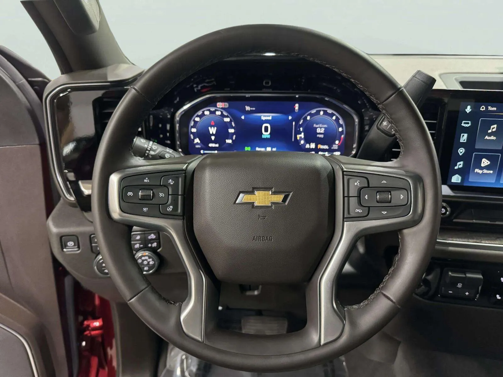 Chevrolet Silverado photo 27