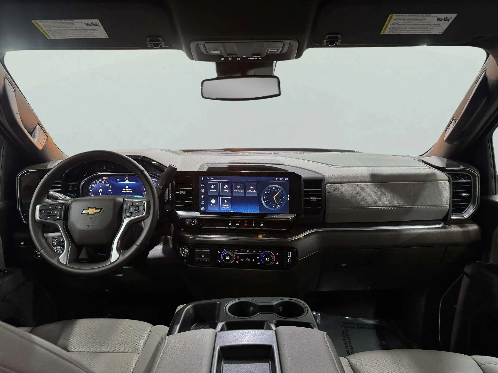 Chevrolet Silverado photo 46