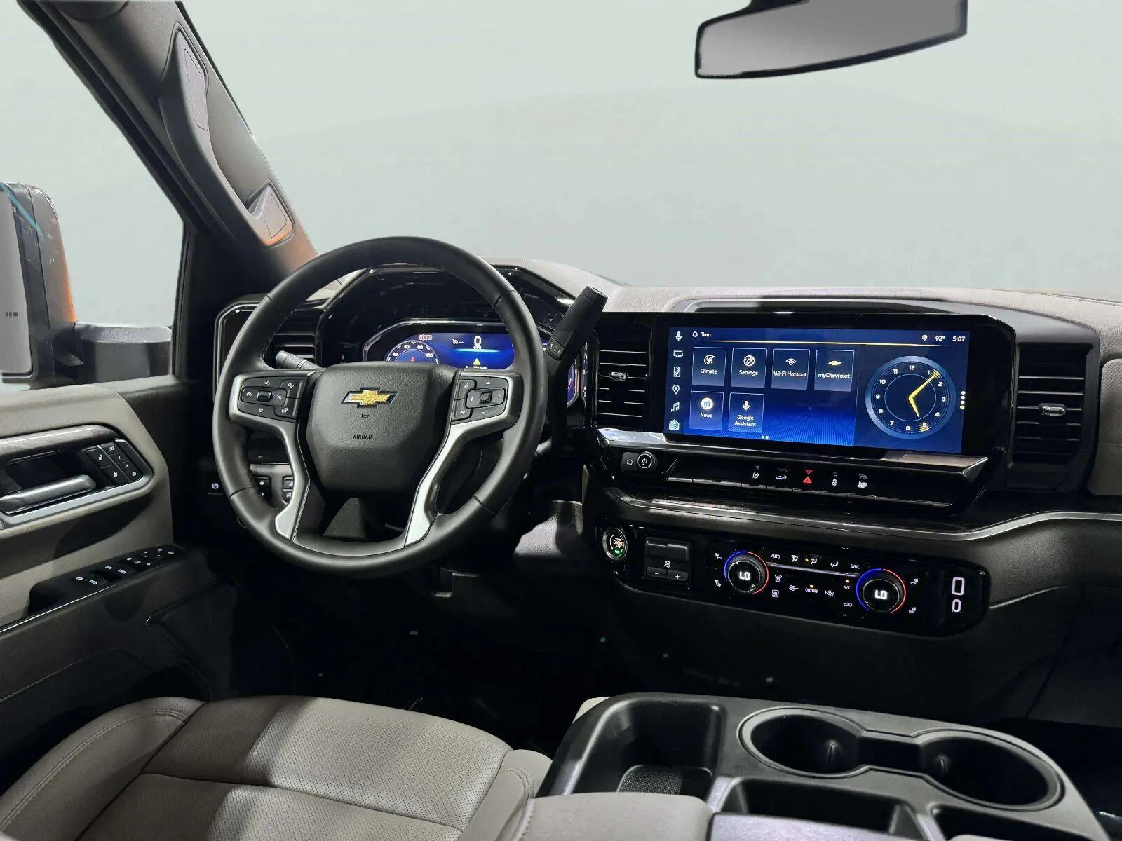 Chevrolet Silverado photo 47