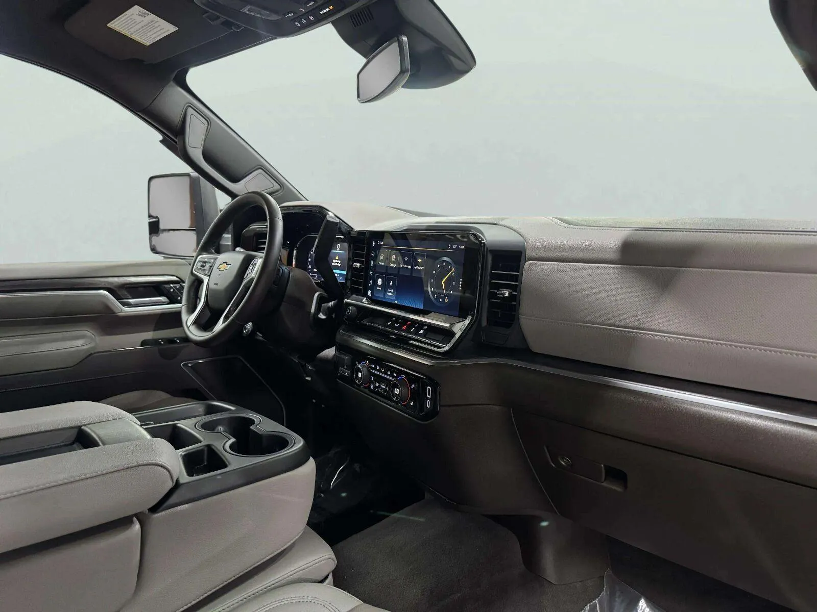 Chevrolet Silverado photo 52
