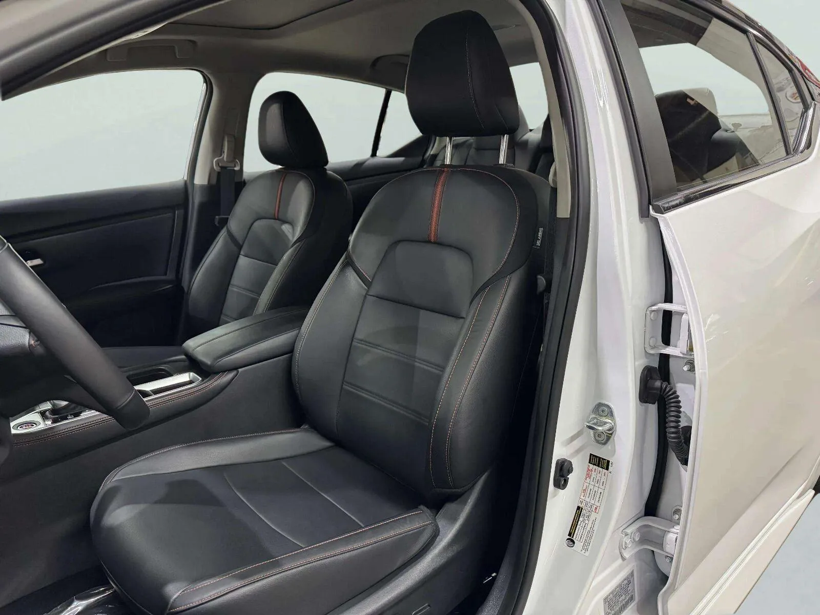 Nissan Sentra photo 22