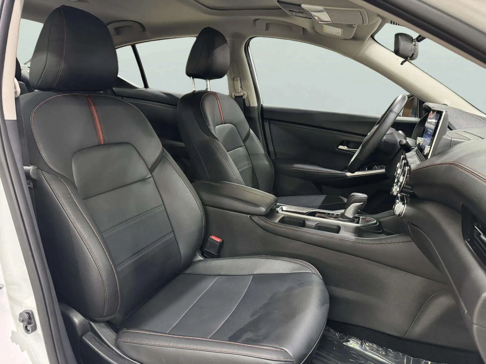Nissan Sentra photo 33