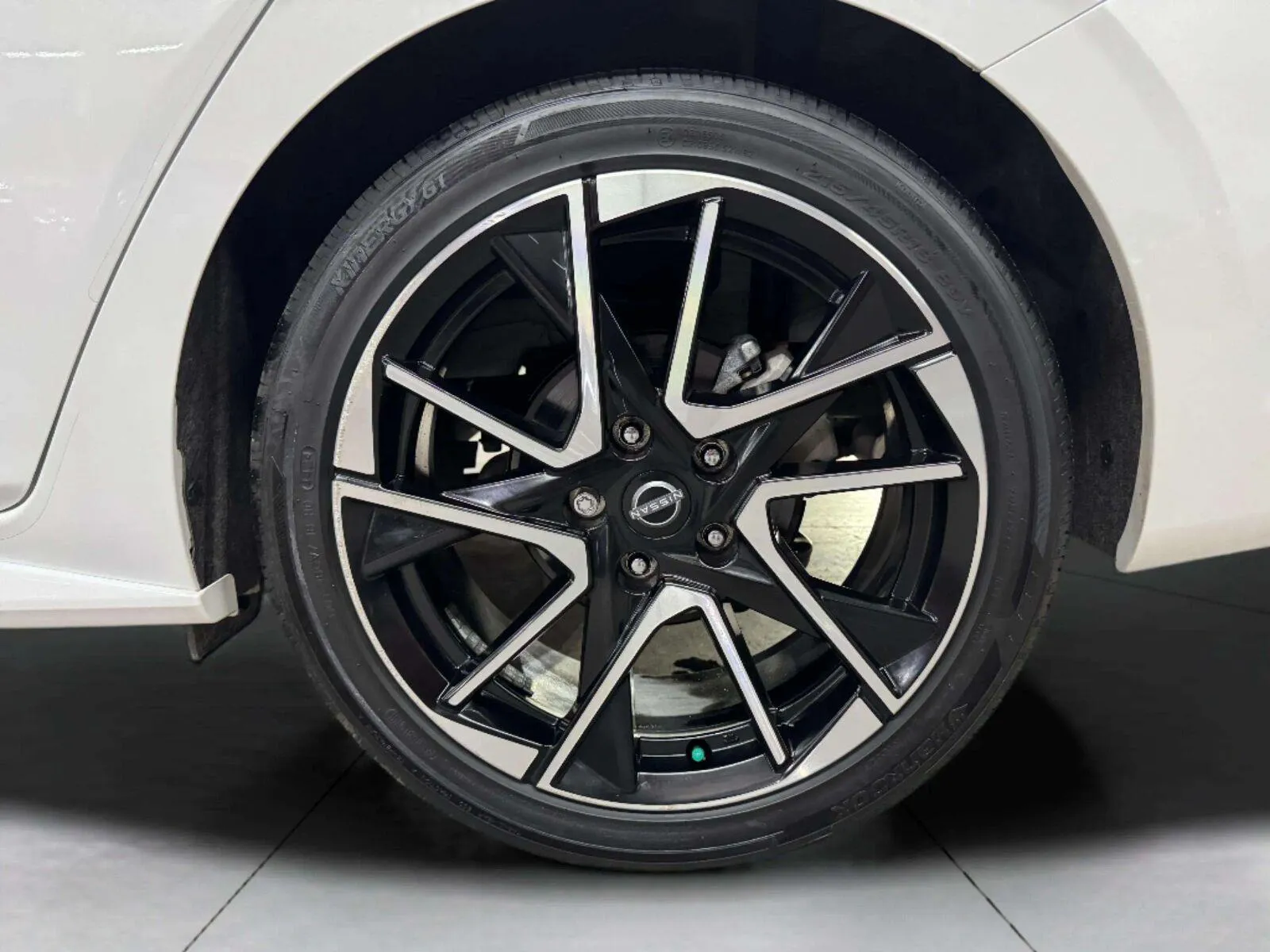 Nissan Sentra photo 40