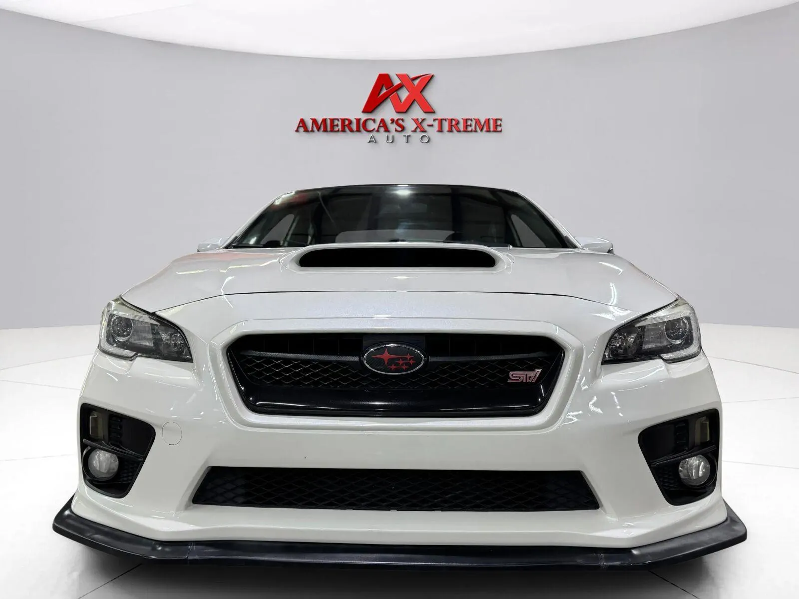 Subaru WRX photo 2