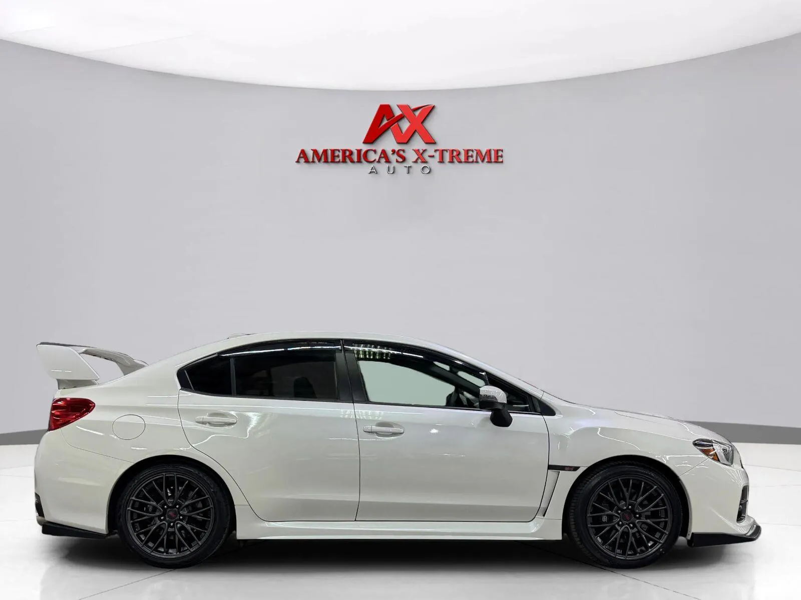 Subaru WRX photo 9
