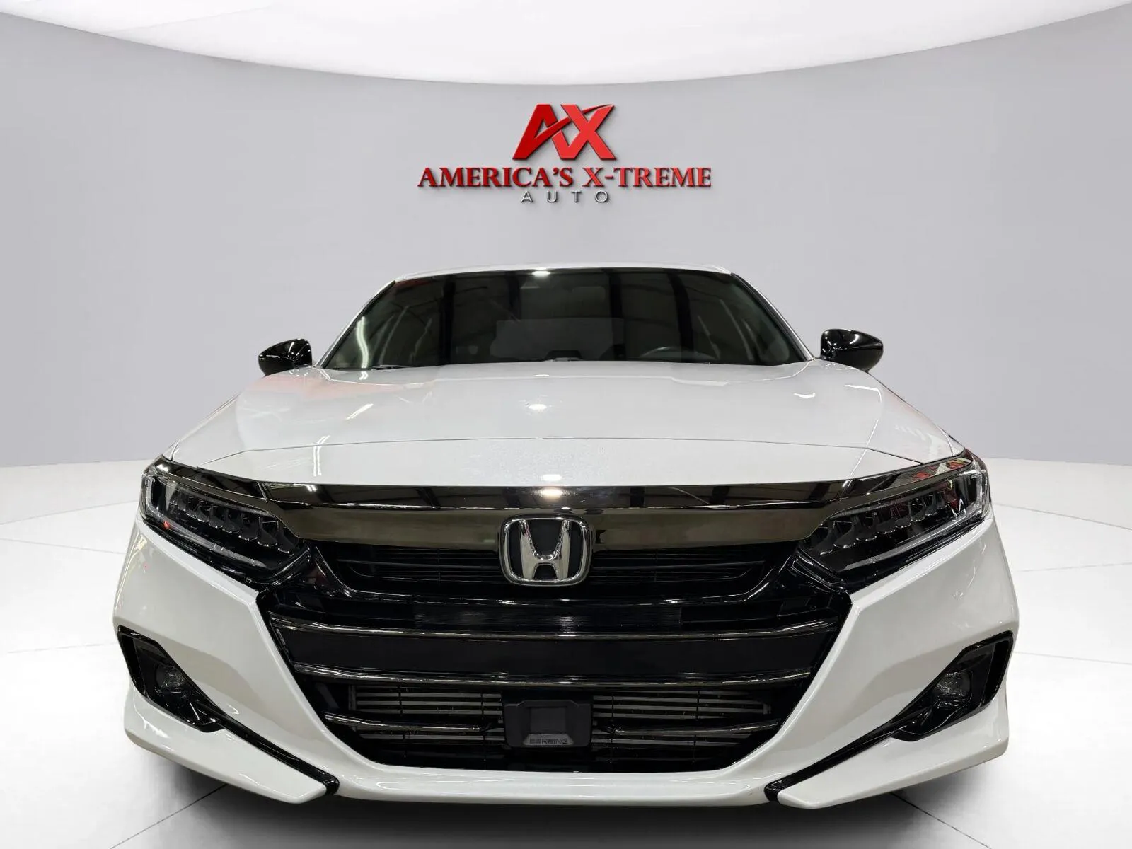 Honda Accord photo 2