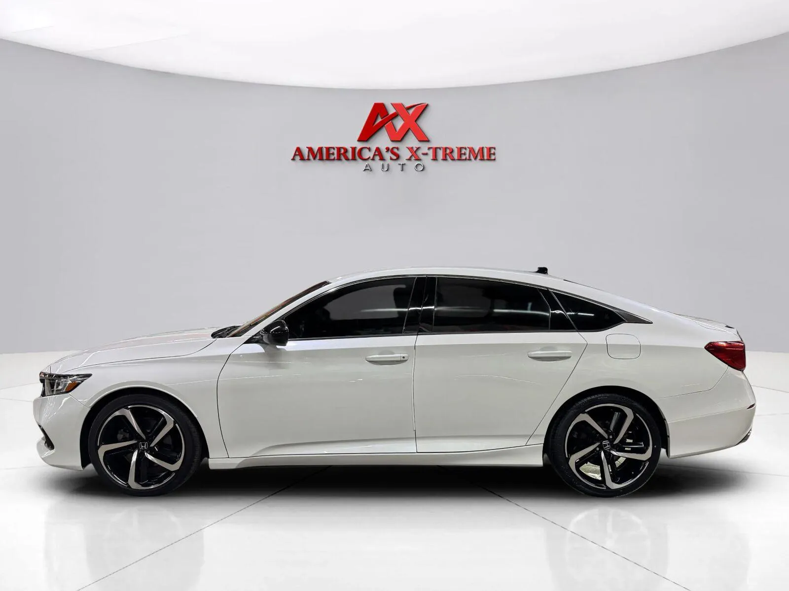 Honda Accord photo 5