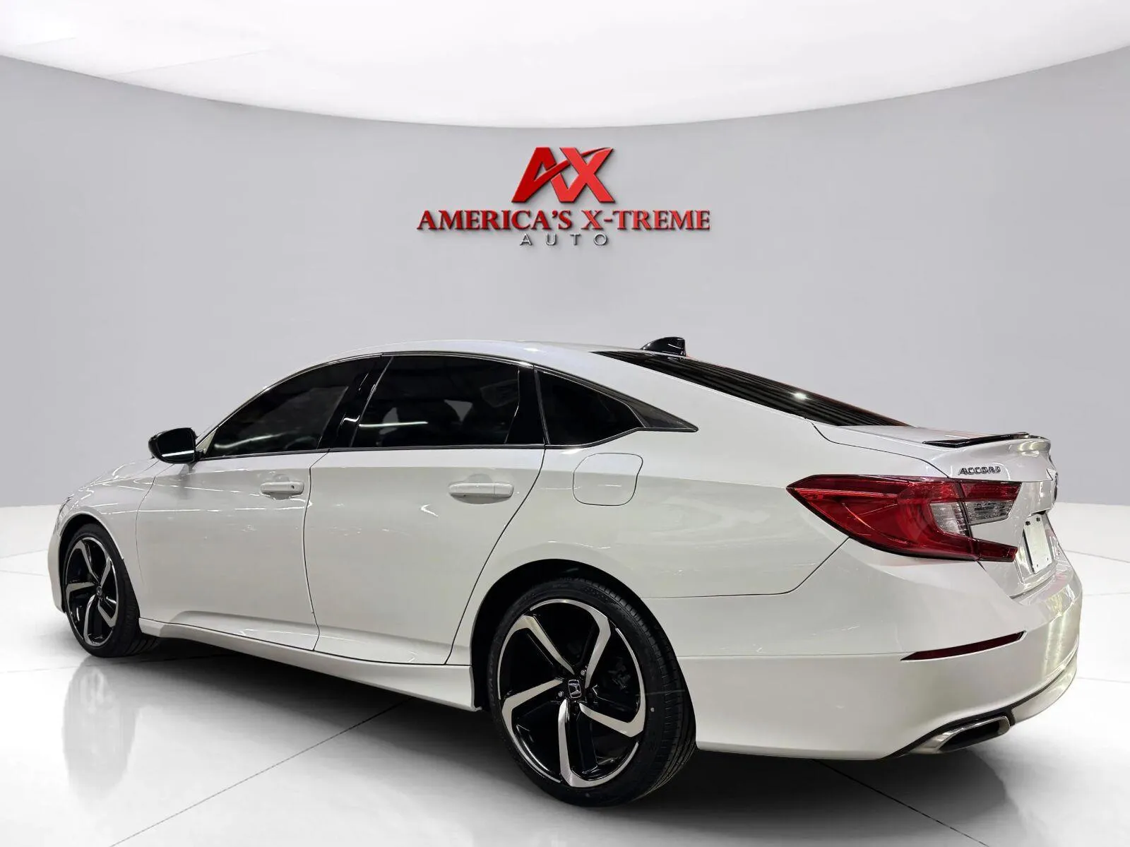Honda Accord photo 6
