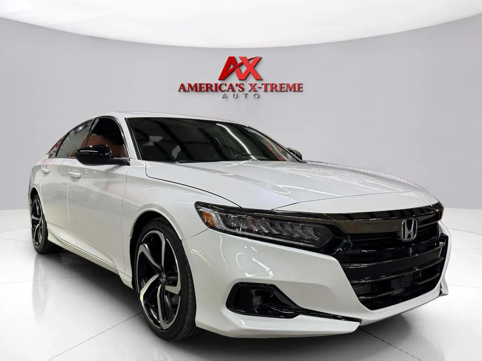 Honda Accord photo 10