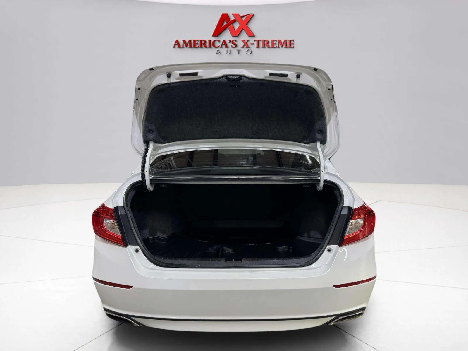 Honda Accord photo 17