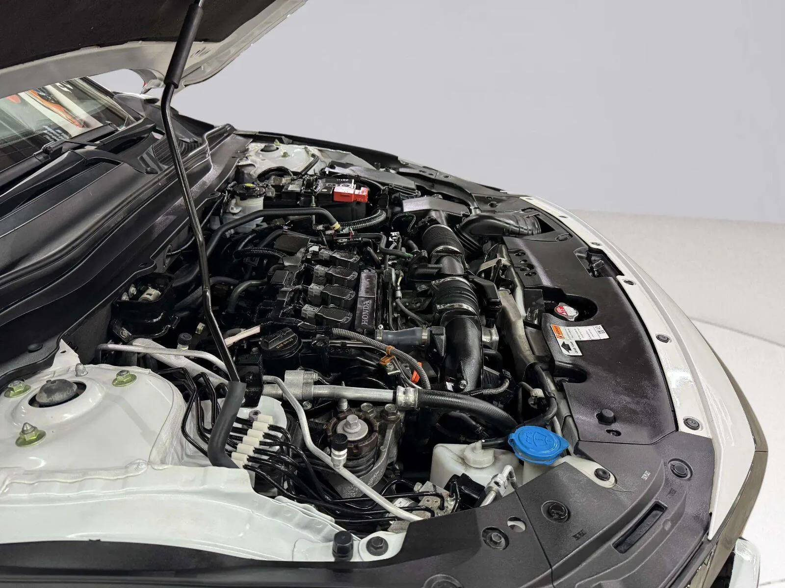 Honda Accord photo 18