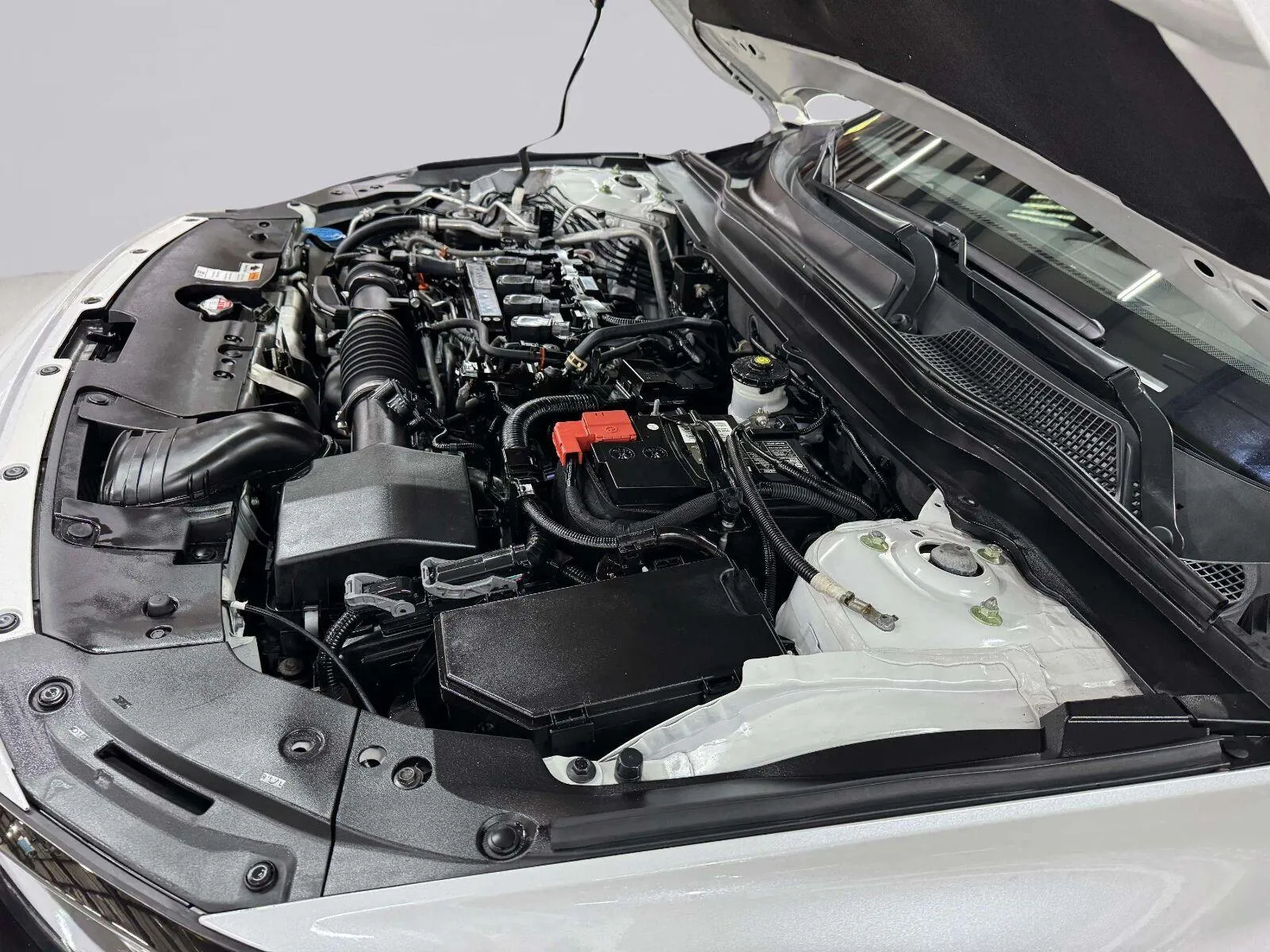 Honda Accord photo 20