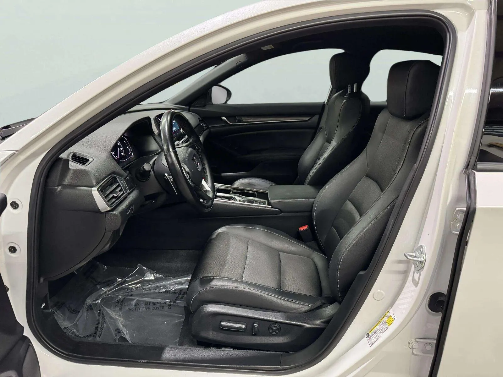 Honda Accord photo 22