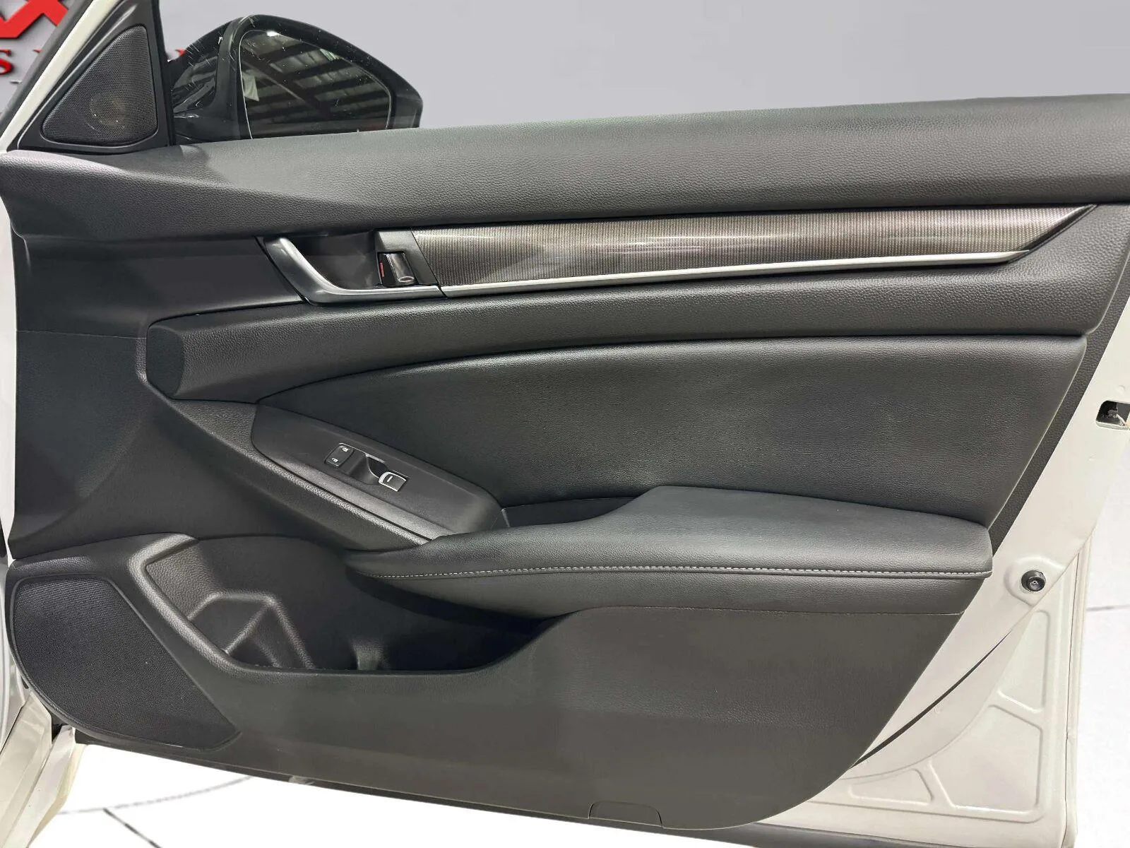 Honda Accord photo 34