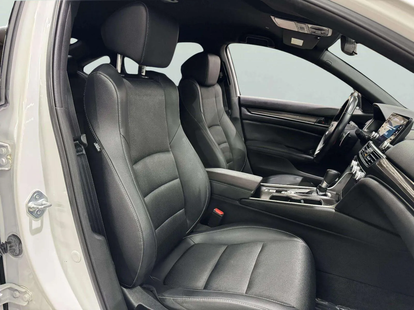 Honda Accord photo 36