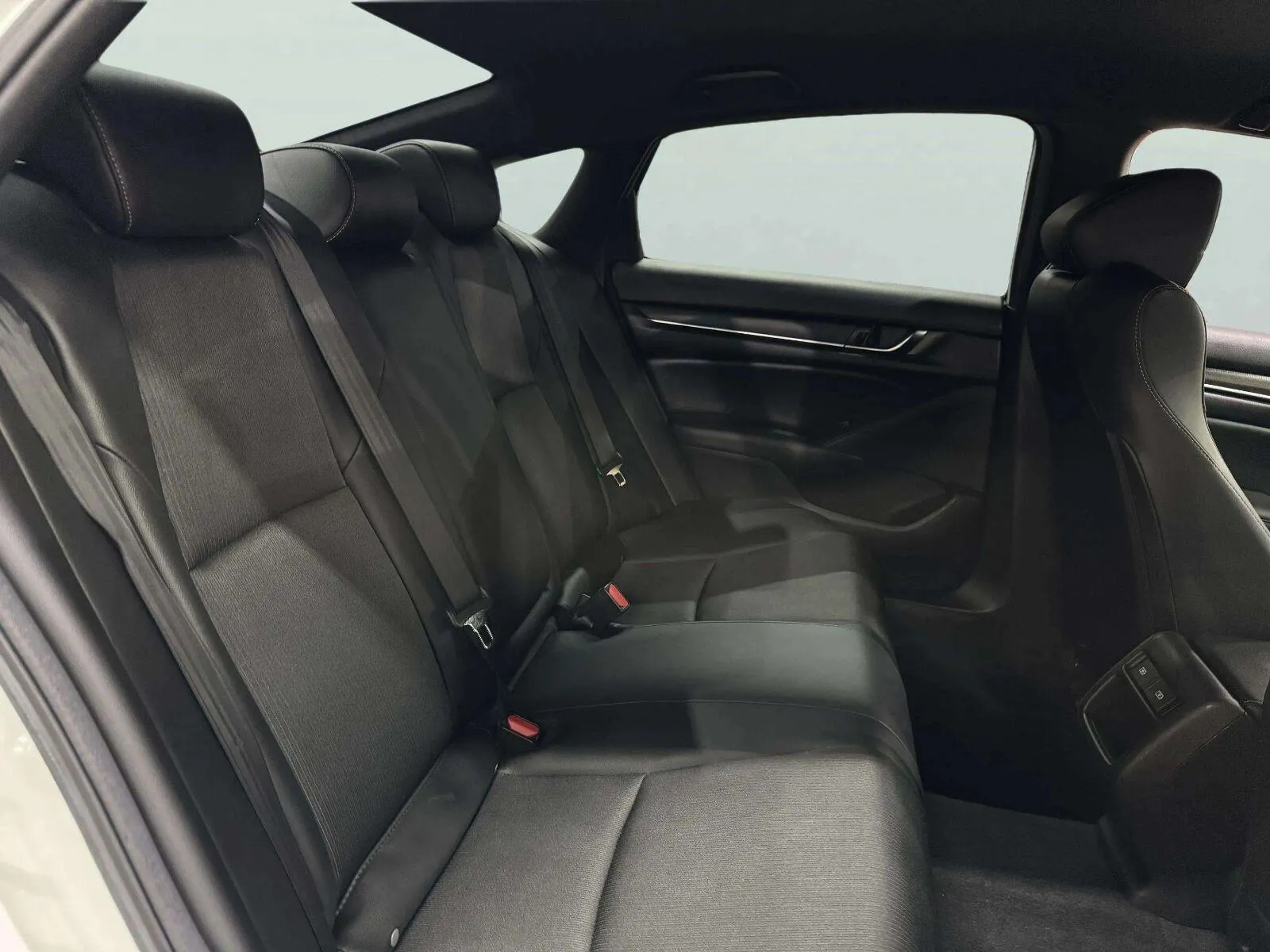 Honda Accord photo 39