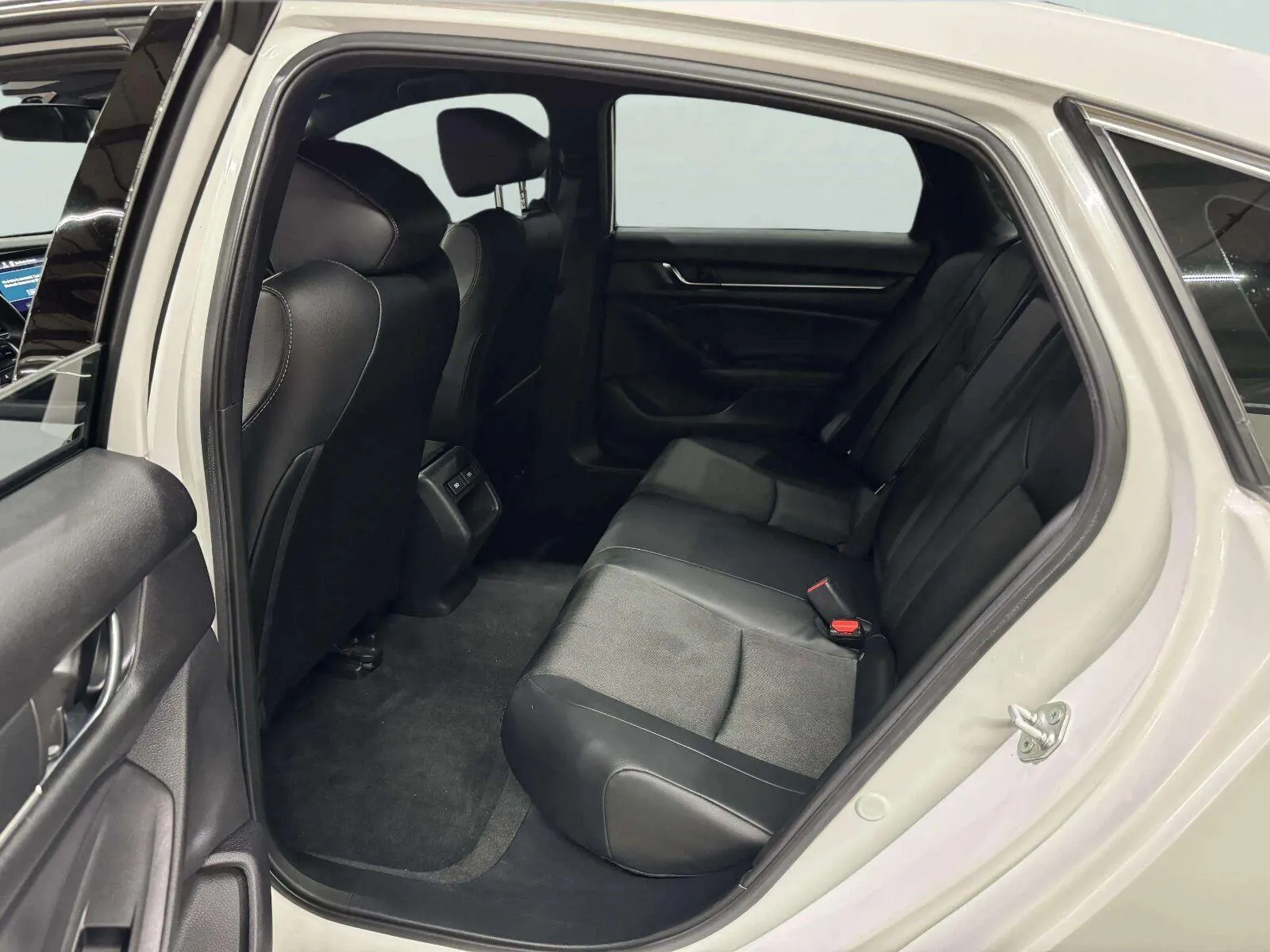 Honda Accord photo 41