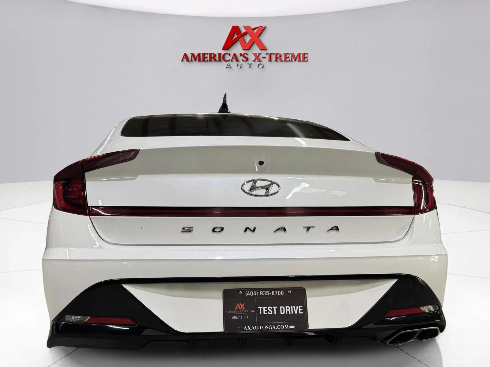 Hyundai Sonata photo 6