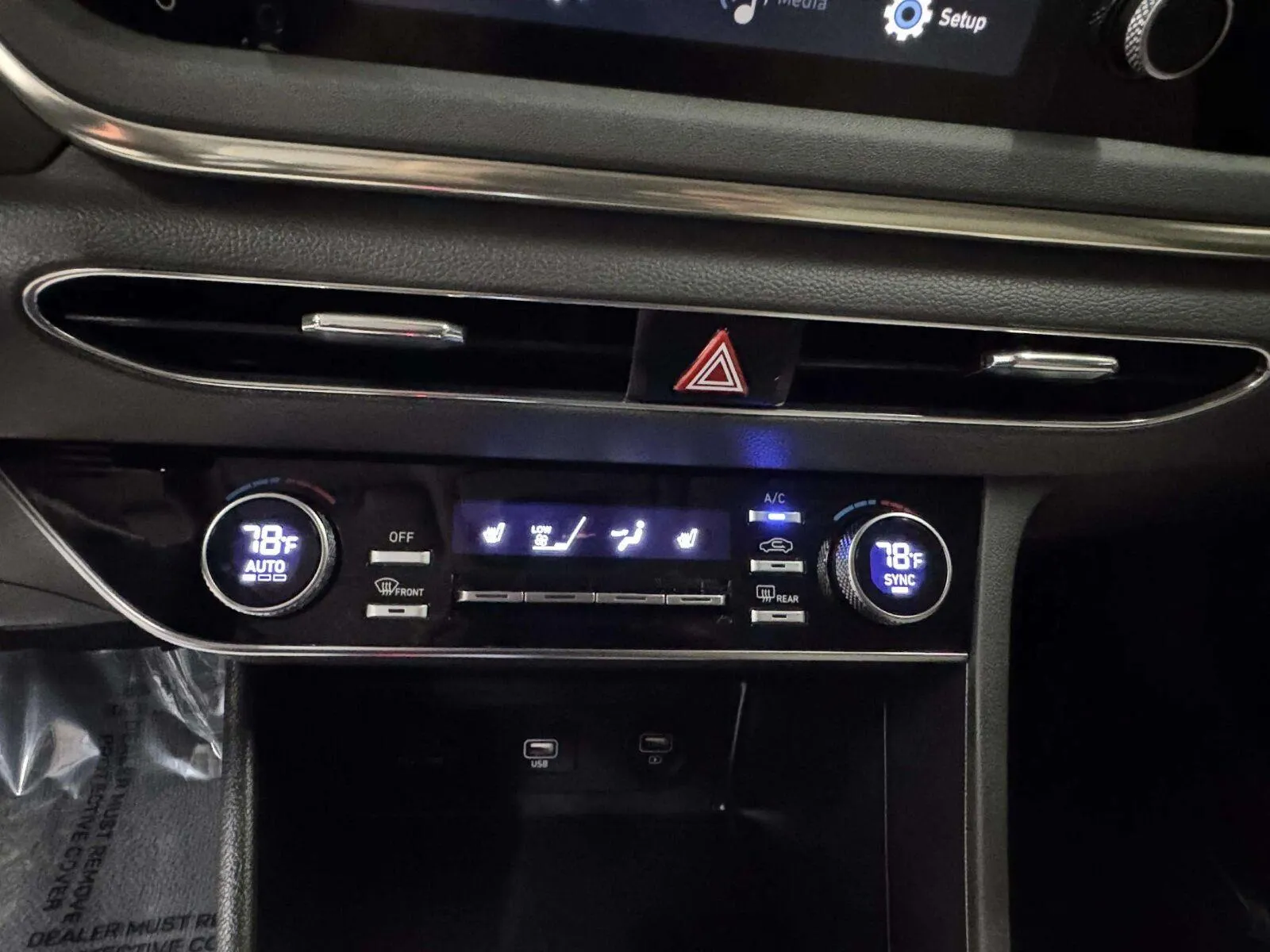 Hyundai Sonata photo 27