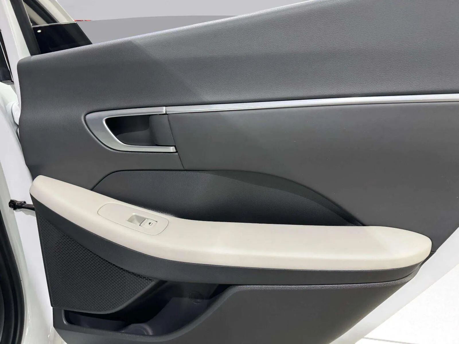 Hyundai Sonata photo 36