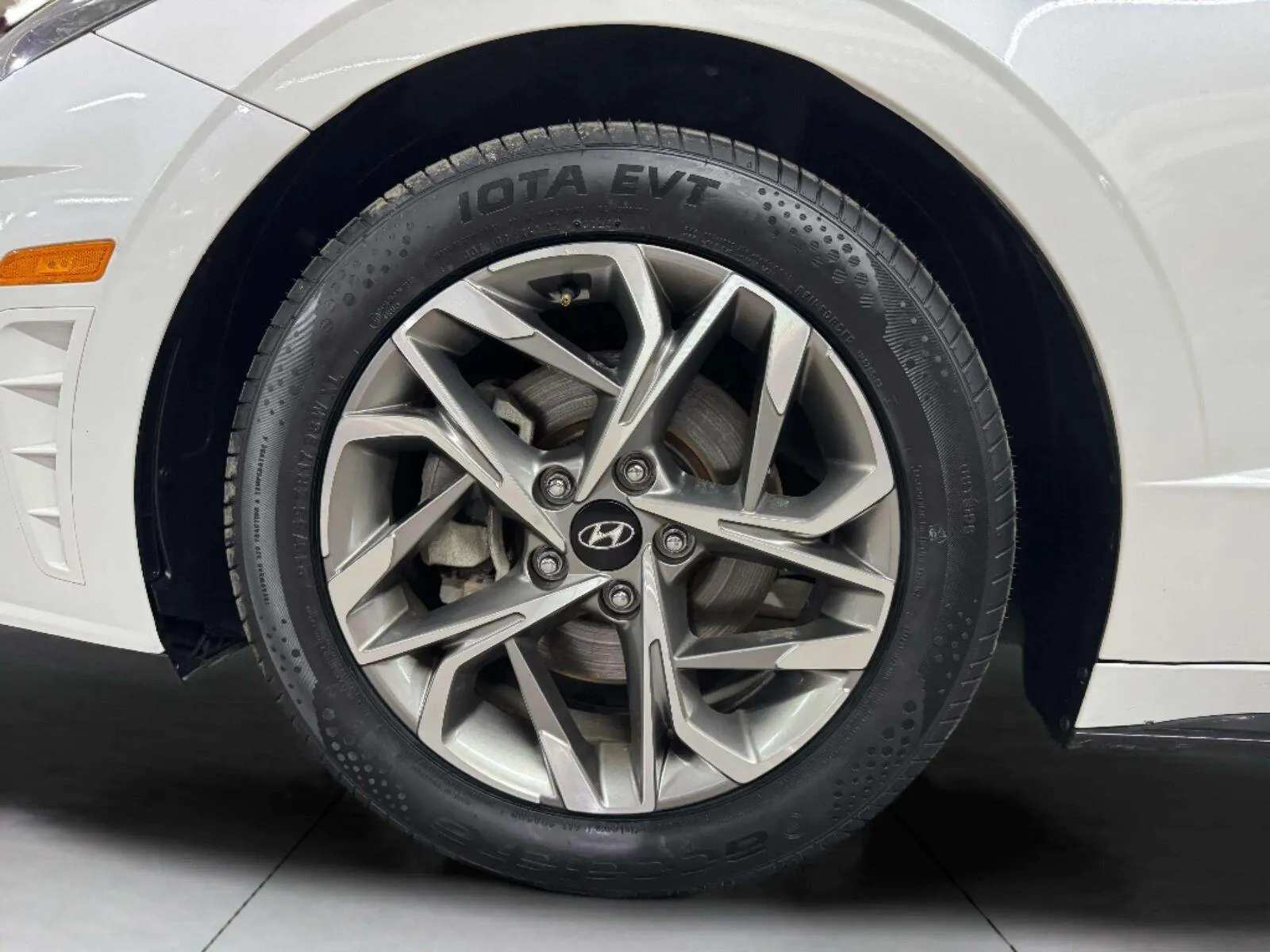 Hyundai Sonata photo 42