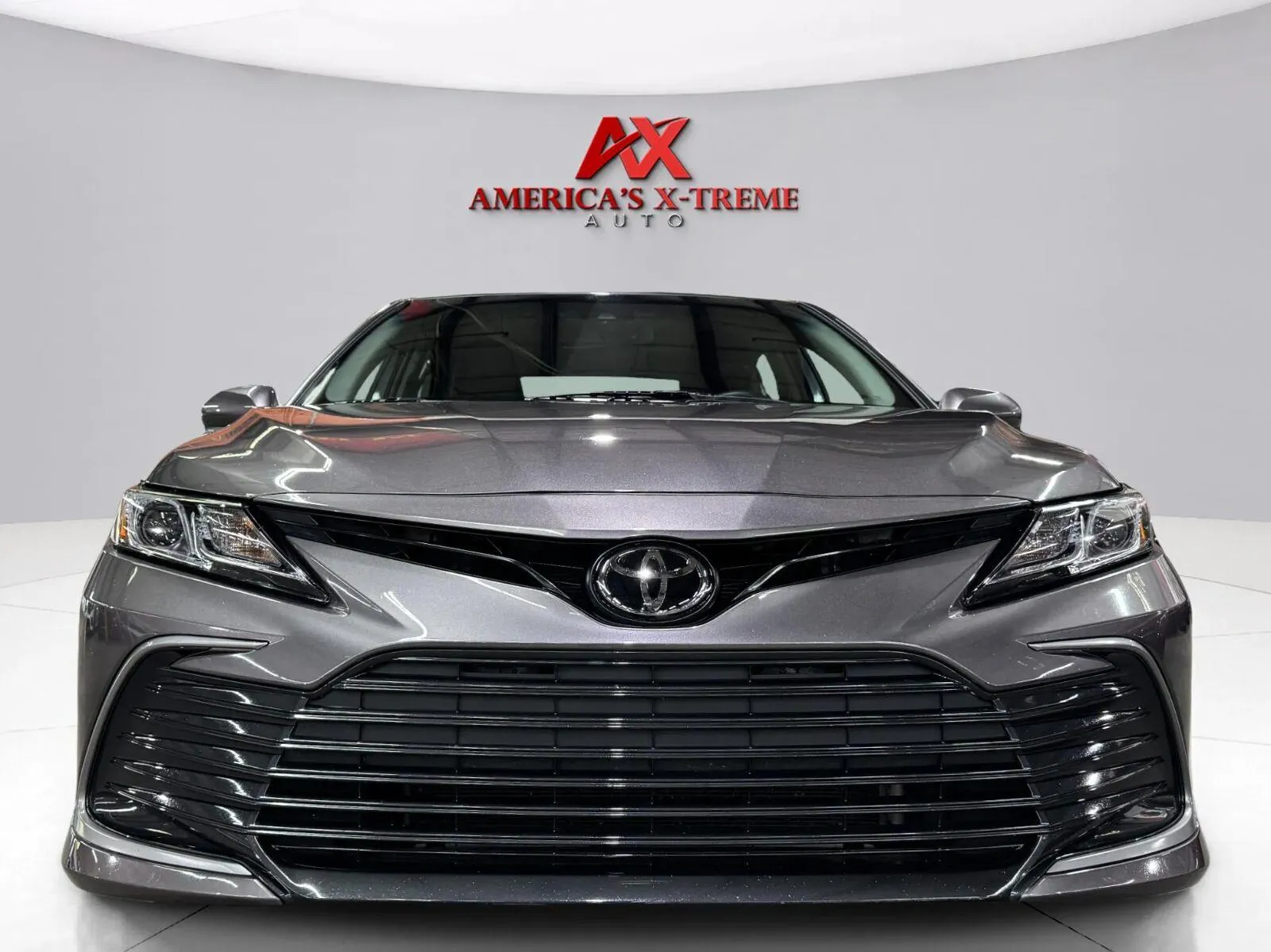 Toyota Camry photo 10