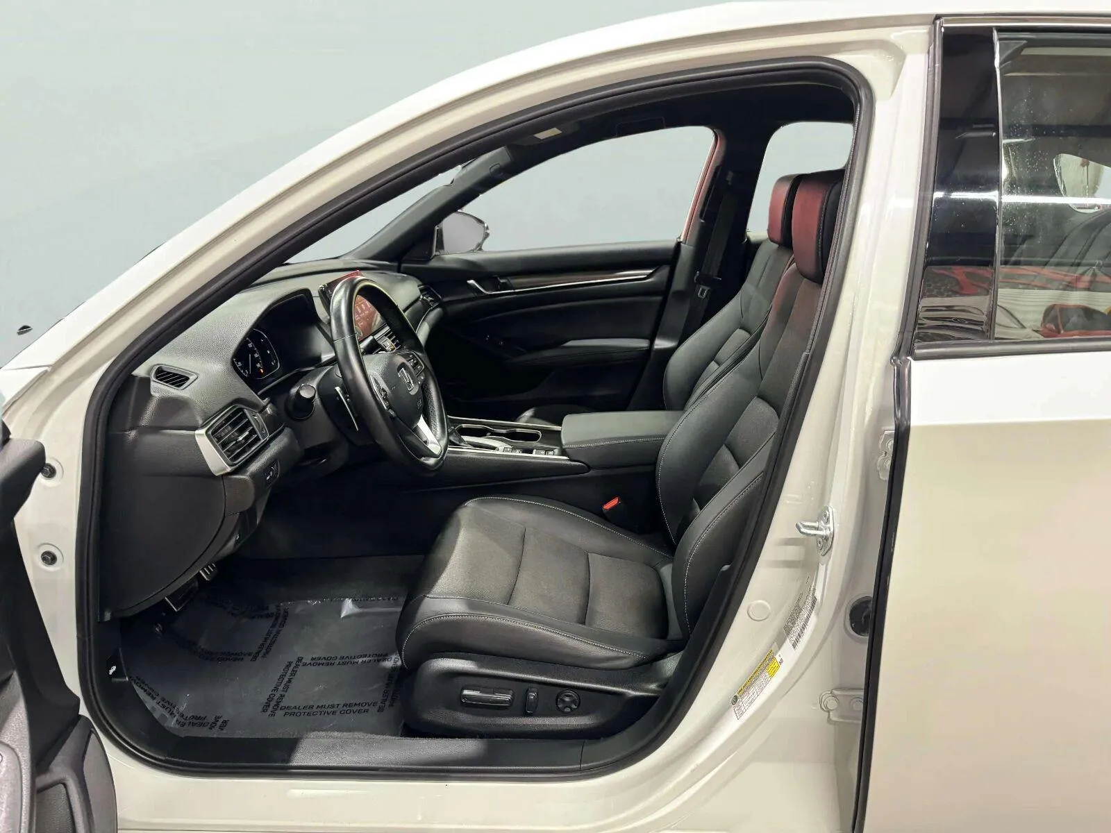 Honda Accord photo 24