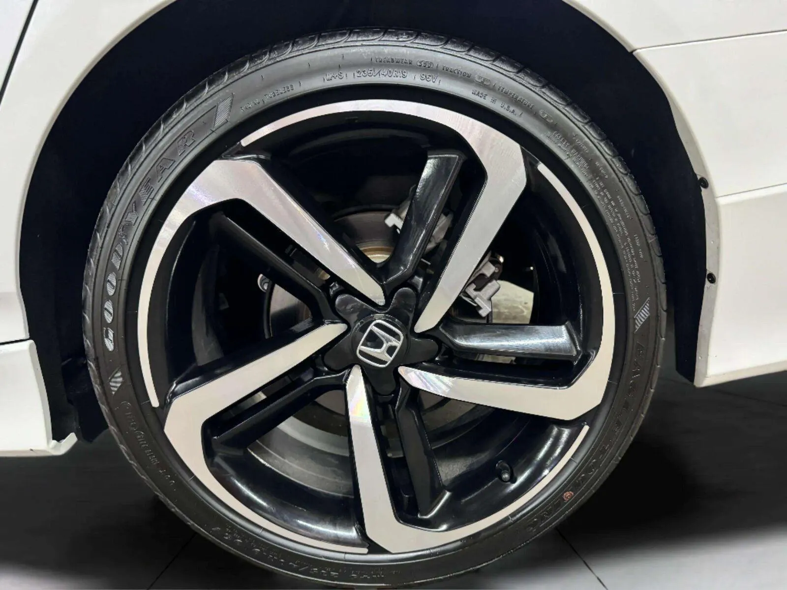 Honda Accord photo 55