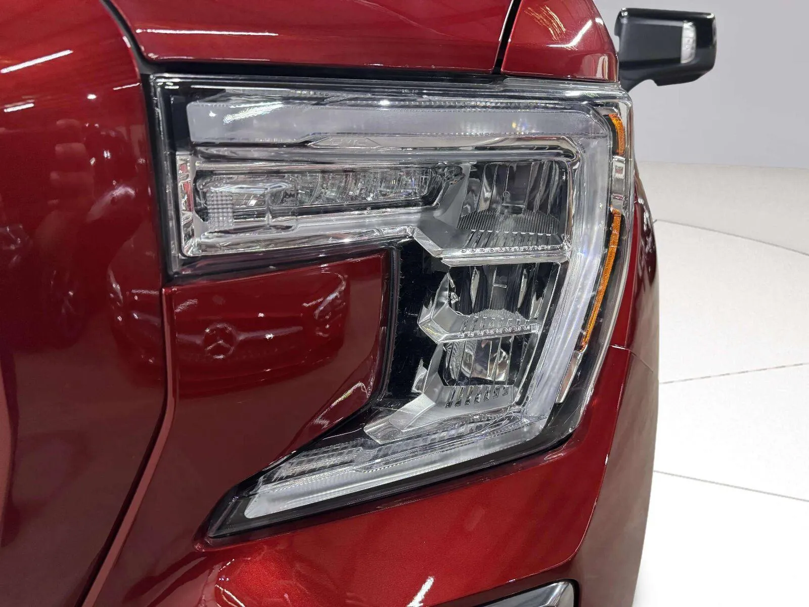 GMC Sierra photo 11