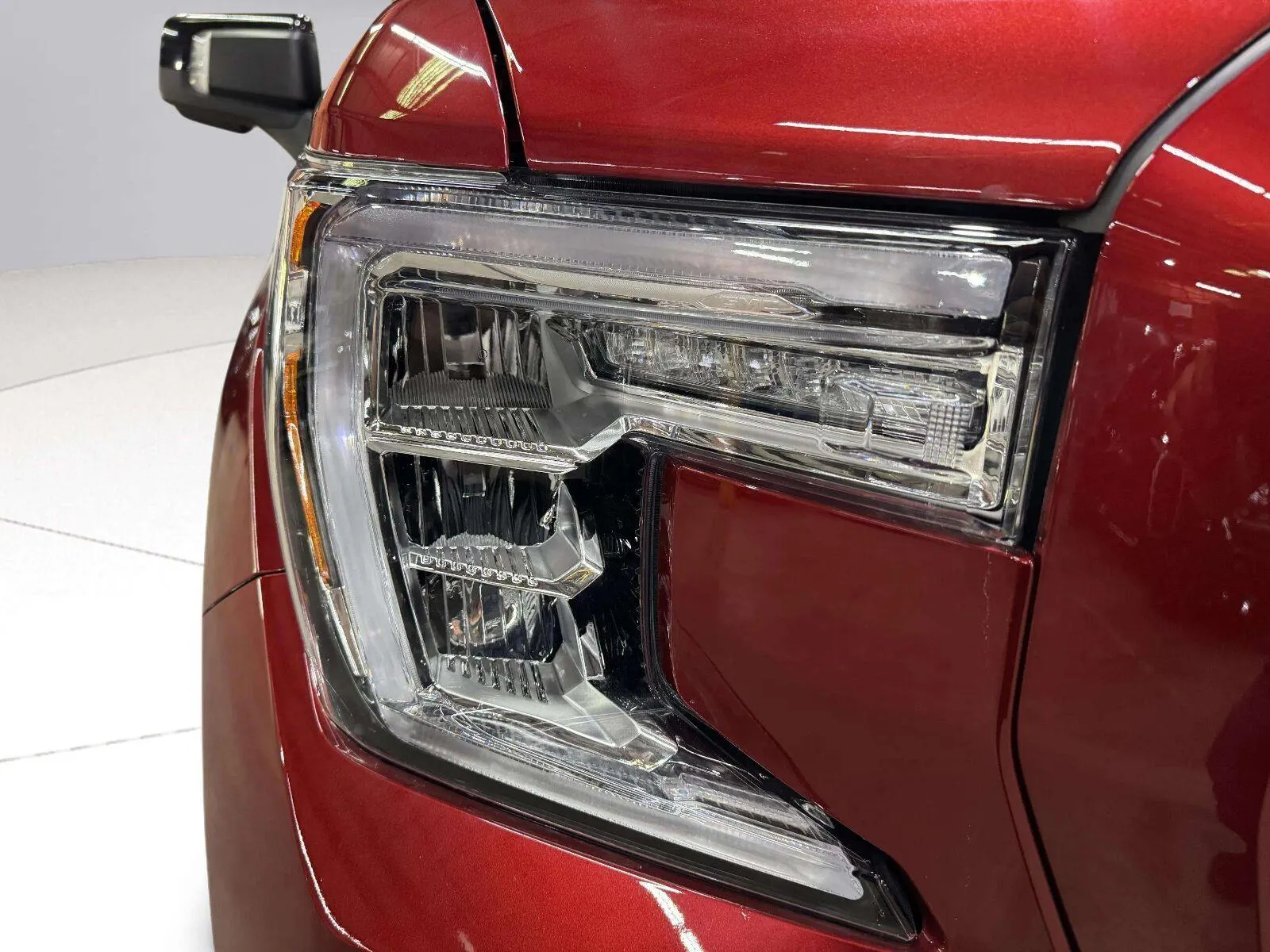 GMC Sierra photo 13