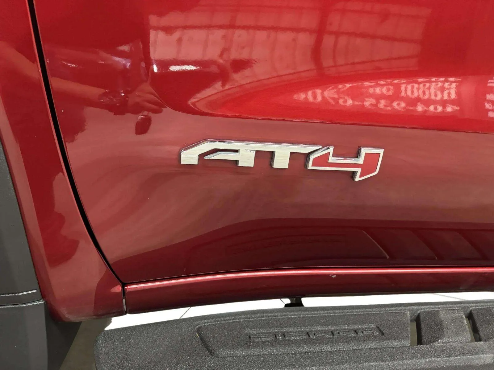 GMC Sierra photo 18