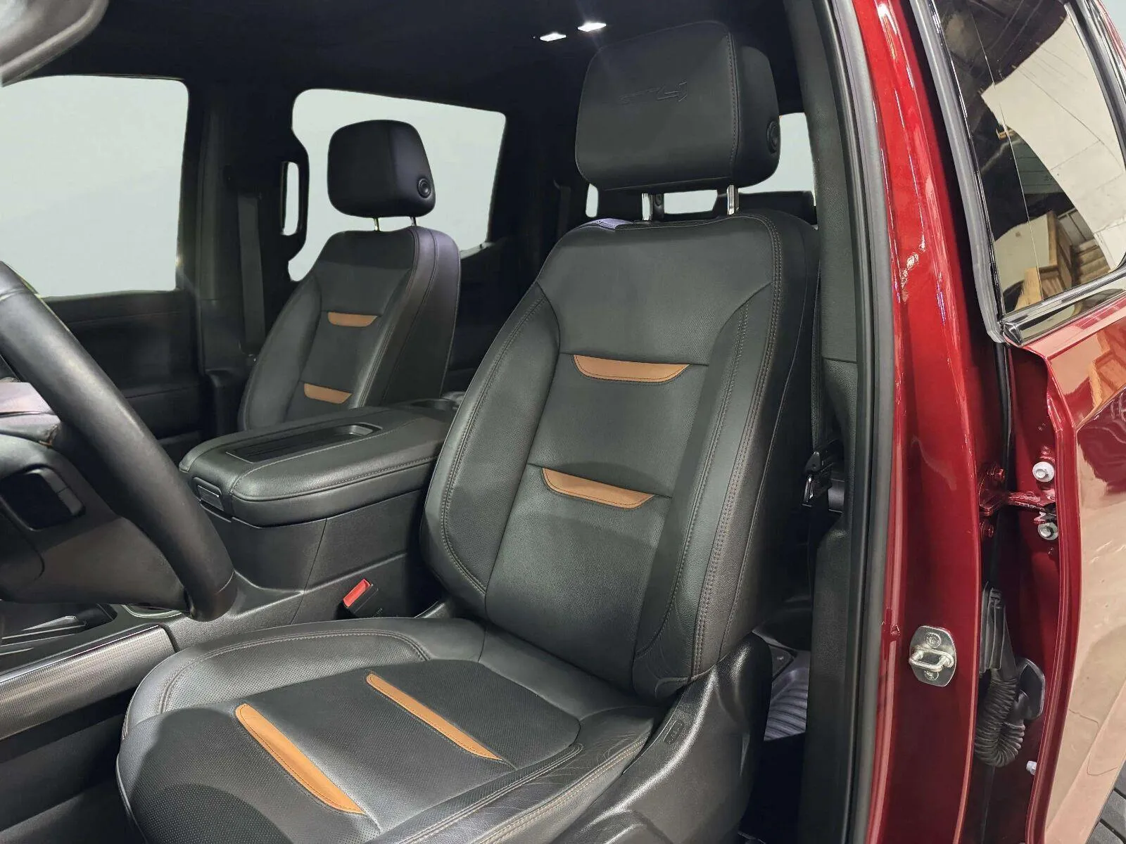 GMC Sierra photo 29
